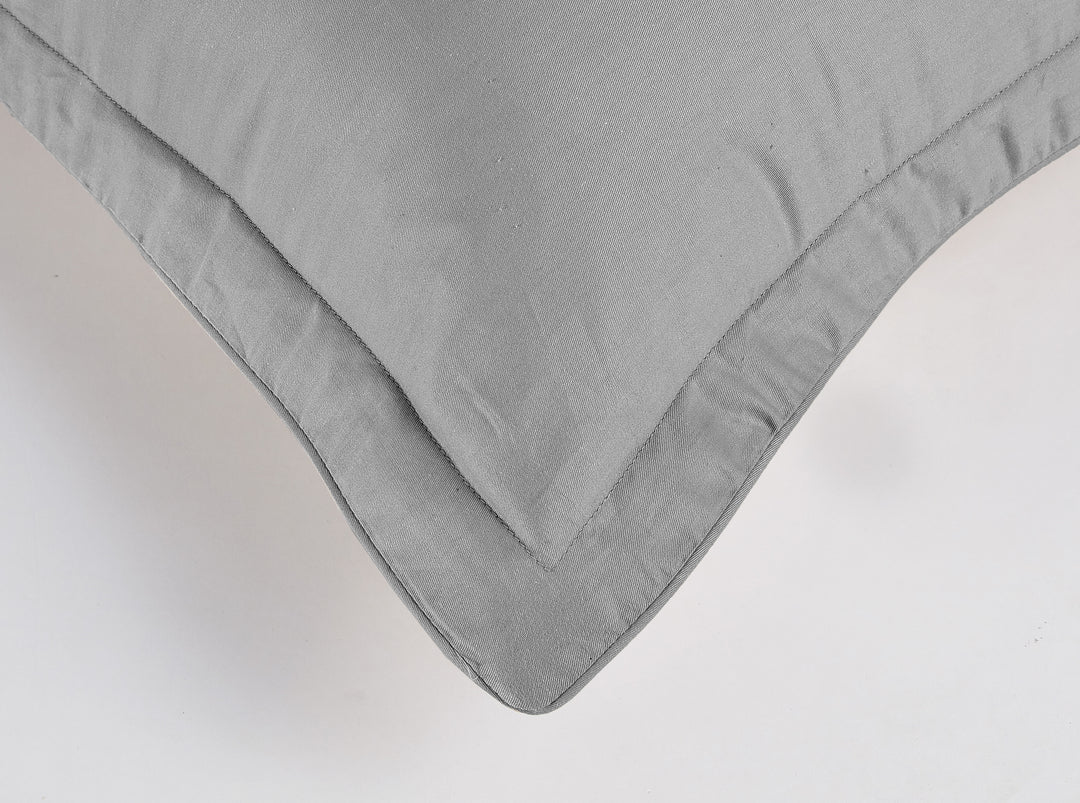 Solid Colored Pair of Pillow Cases 100% Cotton